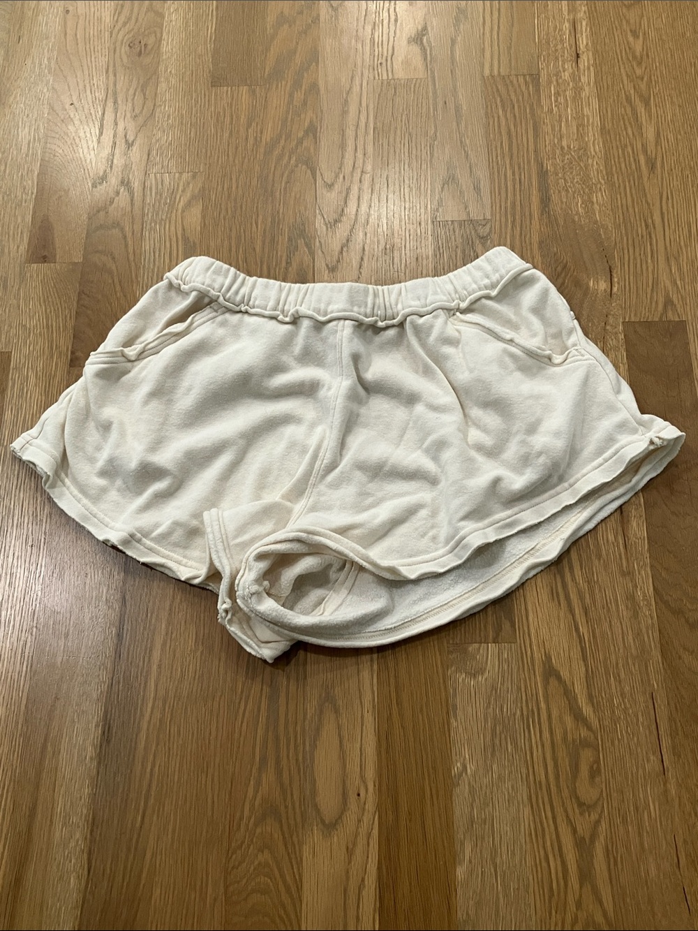 FP Free People Movement Women’s Cream Boho Pull On Pocket Lounge Shorts